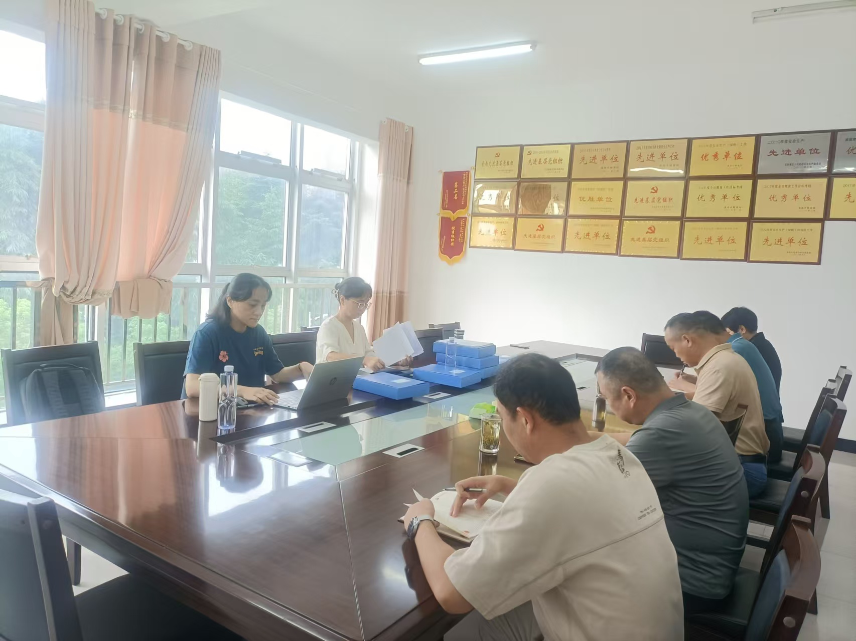 0bf01c1c49bc4f63b2cea86fdfced56 0bf01c1c49bc4f63b2cea86fdfced56